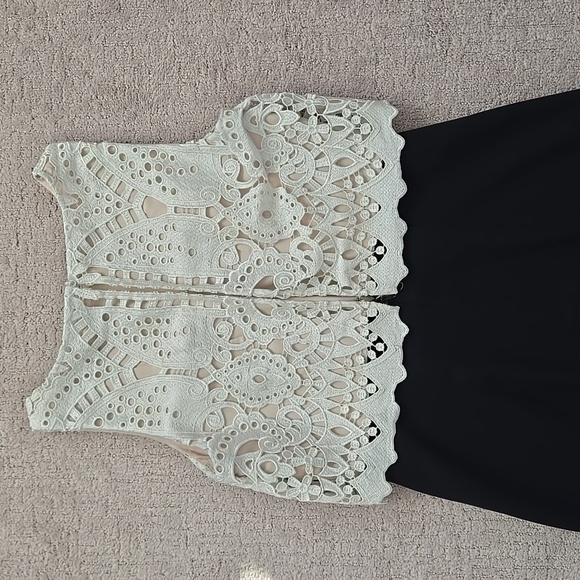 Hobbs London Cream Lace Crop Top Black Dress - Picture 3 of 3